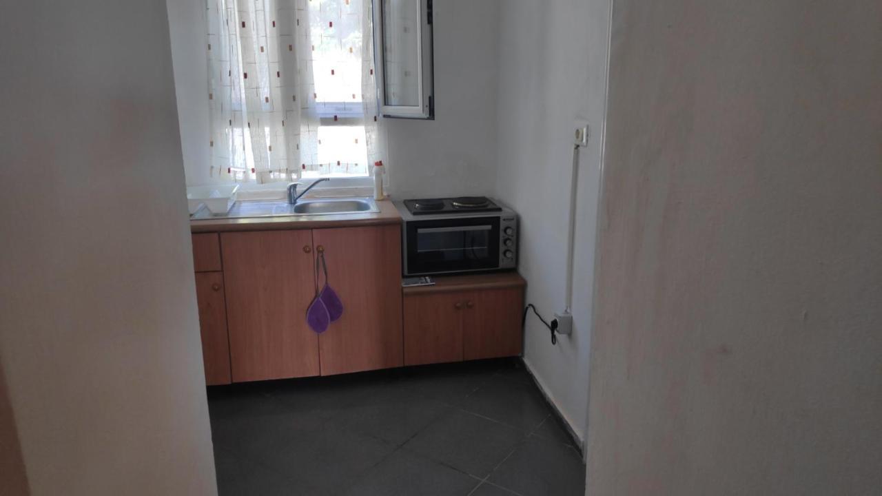 Filikur Hostel Himare Luaran gambar