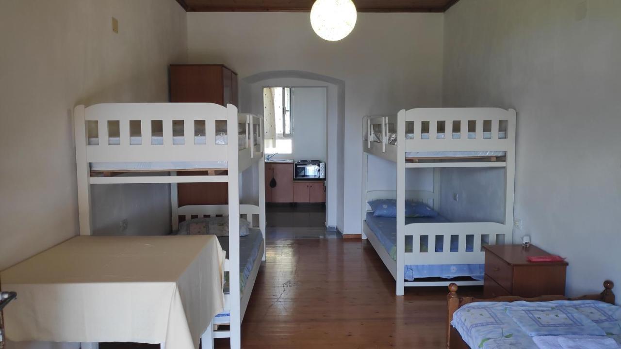 Filikur Hostel Himare Luaran gambar